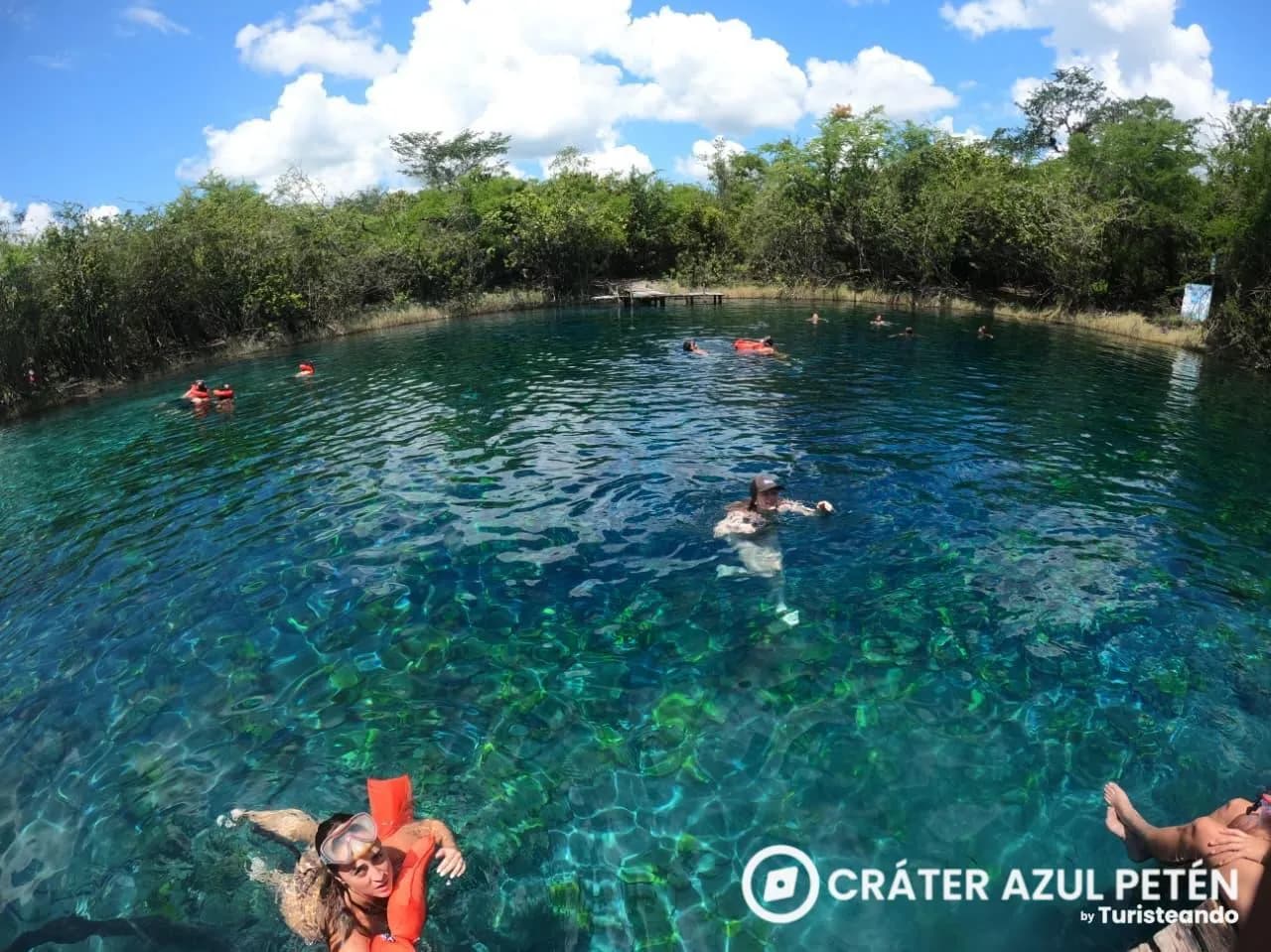 Turquoise waters of Crater Azul in Petén, Guatemala